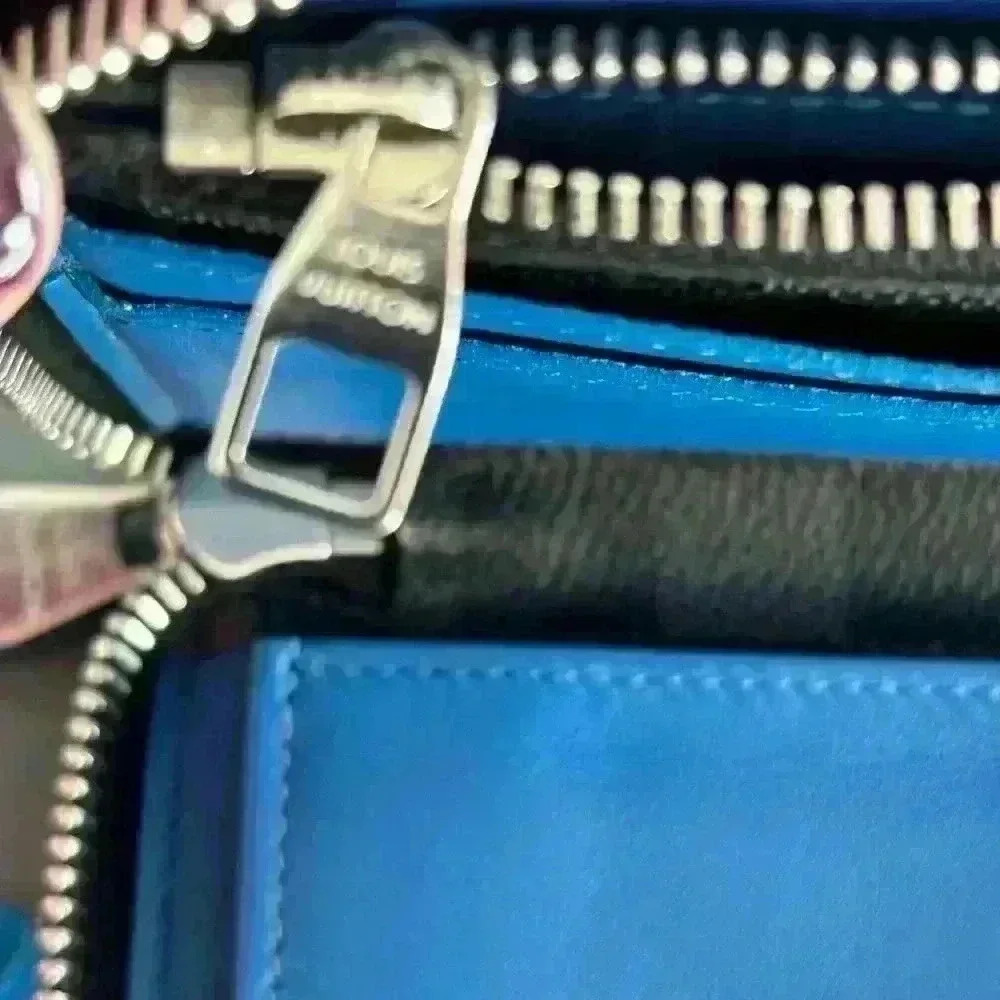 LOUIS VUITTON Damier Graphite Blue Vasco Zippy Wallet- full inclusion - box. Bag - Picture 12 of 16